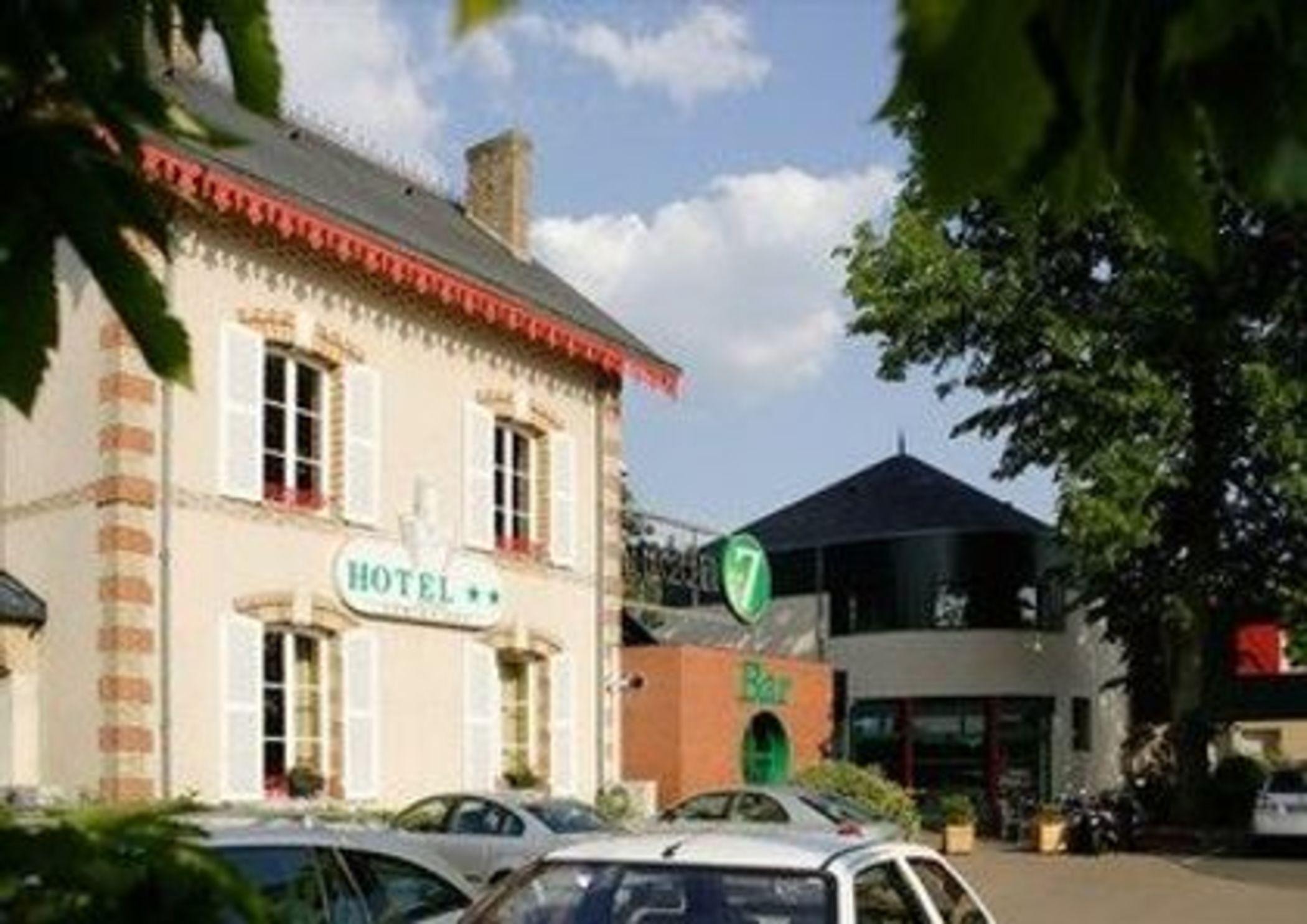Hotel Le Circuit Le Mans Exterior photo